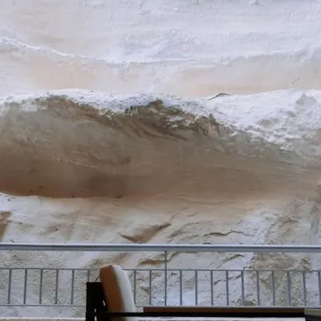 Superbe T2 Neuf Avec Parking Gratuit *