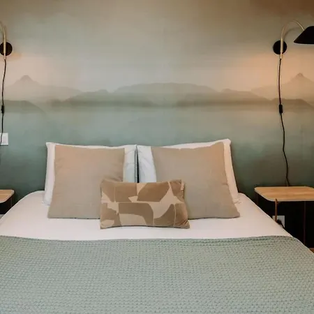 Superbe T2 Neuf Avec Parking Gratuit * Bonifacio (Corsica)