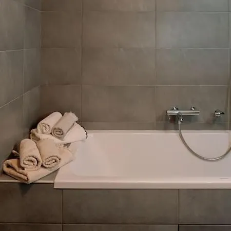 Superbe T2 Neuf Avec Parking Gratuit Lejlighed