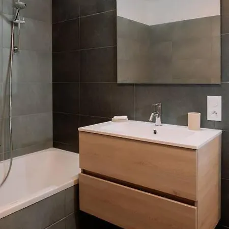 Superbe T2 Neuf Avec Parking Gratuit