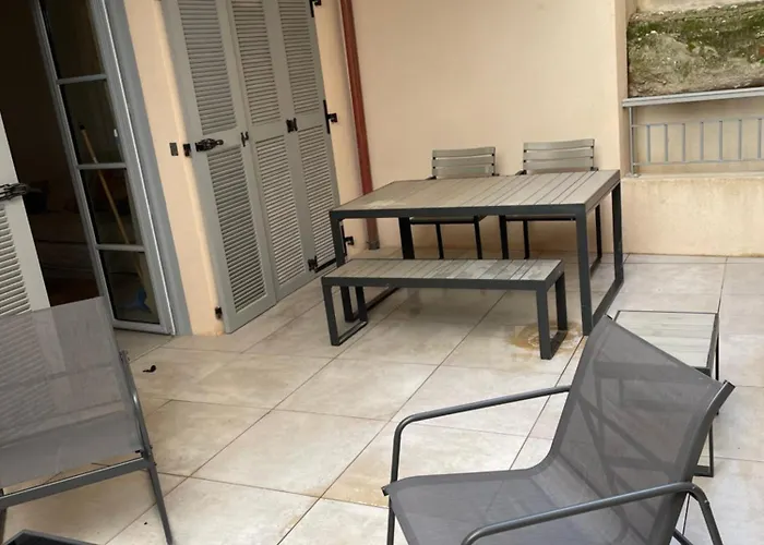 Superbe T2 Neuf Avec Parking Gratuit * 博尼法乔