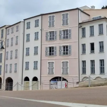 Superbe T2 Neuf Avec Parking Gratuit Apartmán