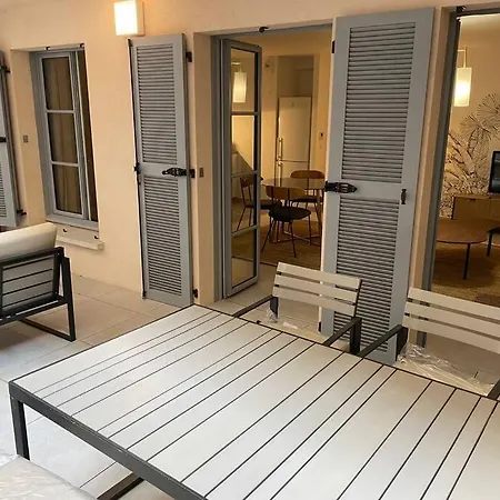 Superbe T2 Neuf Avec Parking Gratuit Appartement Bonifacio (Corsica)