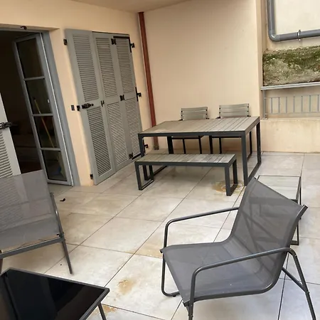 Superbe T2 Neuf Avec Parking Gratuit * Bonifacio (Corsica)