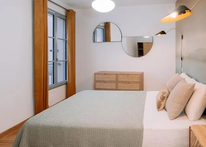 Superbe T2 Neuf Avec Parking Gratuit Bonifacio (Corsica)